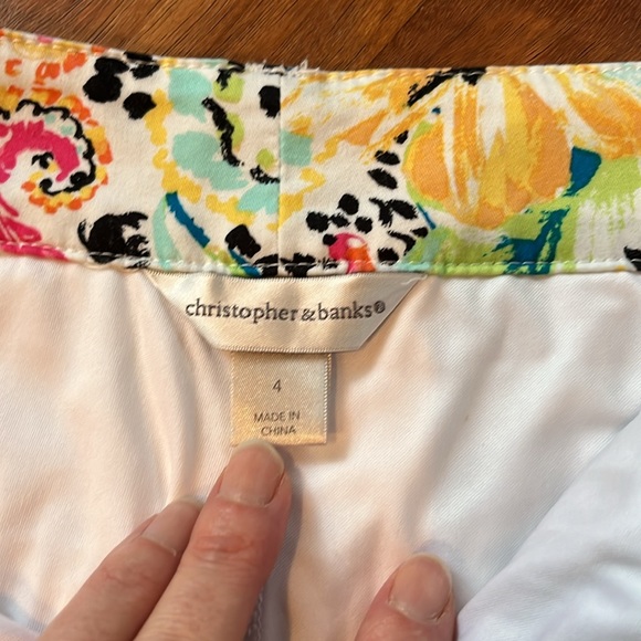 EUC Christopher & Banks flower and paisley skort - Picture 5 of 14